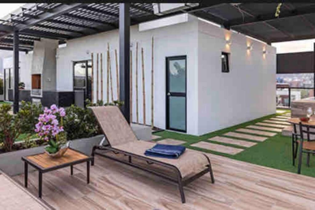 Moderno Departamento En El Mejor Sector De Quito Apartment Exterior photo